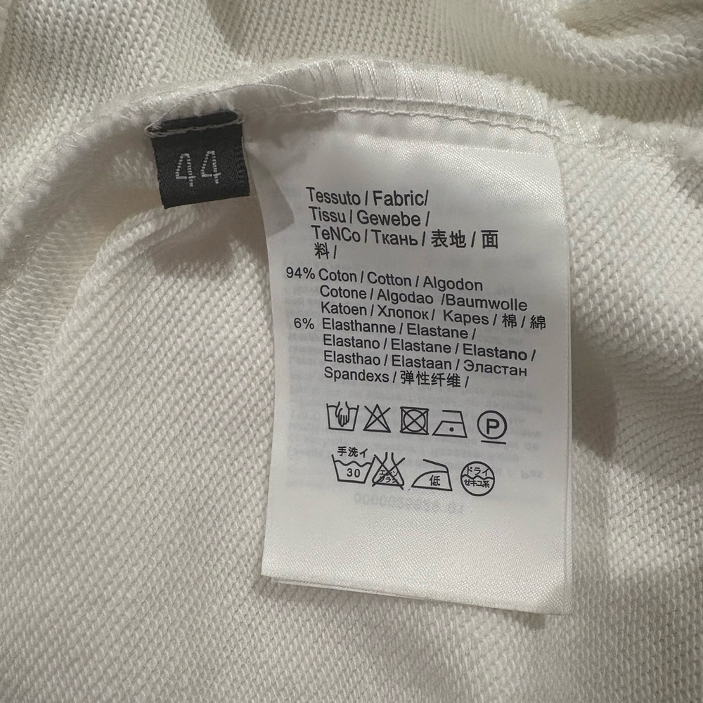 Gucci Cream Graphic Women’s Crewneck Sweatshirt - Picture 4 of 7